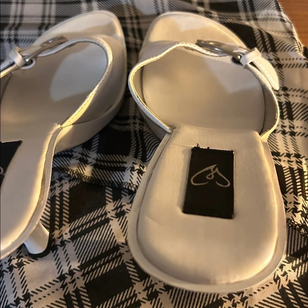 Windsor Stiletto buckle Mules - Picture 8 of 12